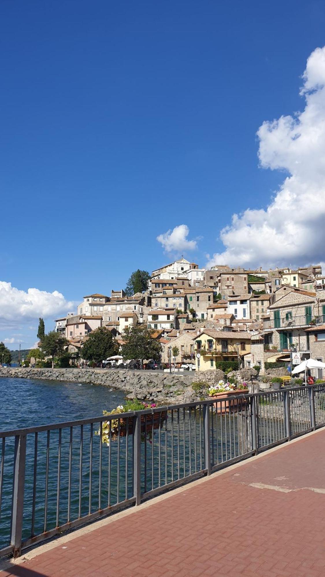 Appartamento Tra Il Borgo E Il Lago Anguillara Sabazia Dış mekan fotoğraf