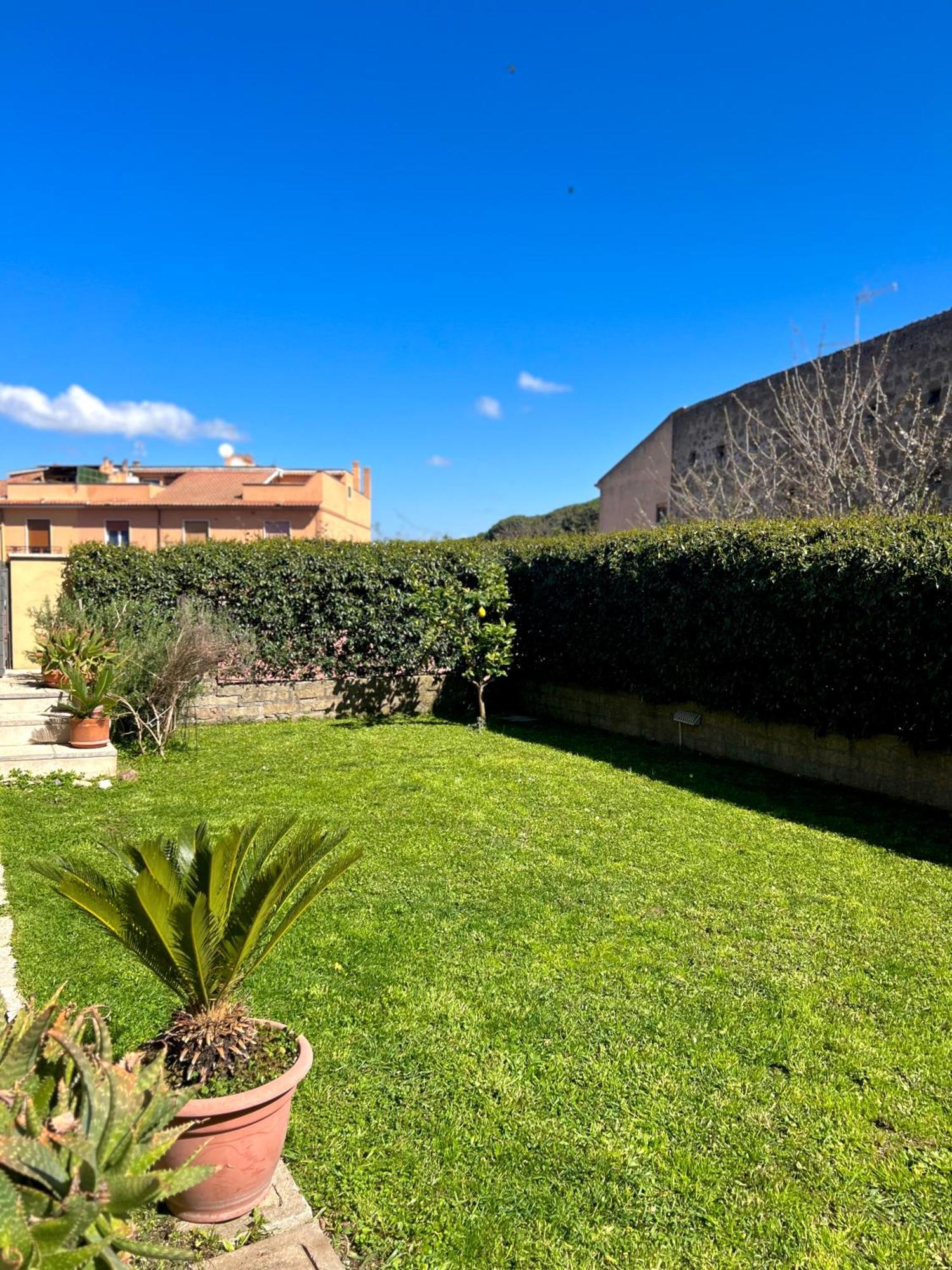 Appartamento Tra Il Borgo E Il Lago Anguillara Sabazia Dış mekan fotoğraf